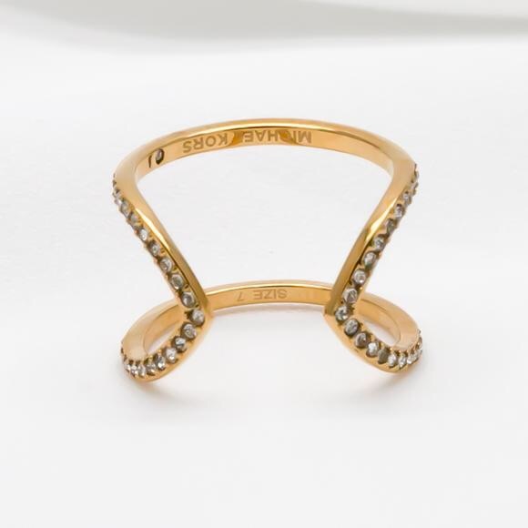 NWT Michael Kors Gold Tone Pave Open Arrow Ring - Picture 6 of 6